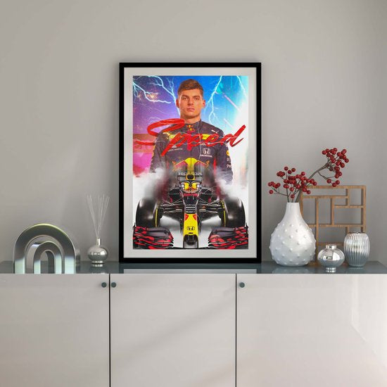 Max Verstappen wallart poster met actiebeeld van de Formule 1-coureur in volle snelheid op de racebaan