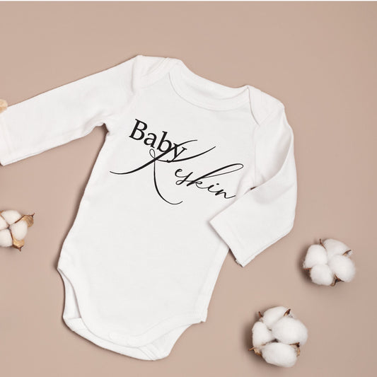 Baby romper met de naam van je baby - aankondiging baby romper 